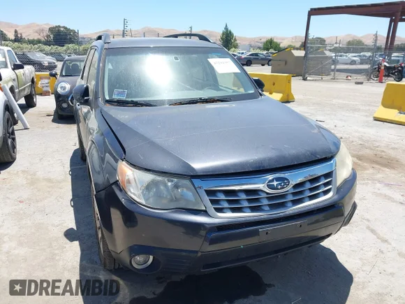 ✅ 2012 Subaru Forester X Limited • VIN: JF2SHBEC2CH460137 • Lot: 45291957. Wystawiony na IAAI z przebiegiem 179 323 mil. Bezpłatny archiwum sprzedaży aukcyjnych z USA i szczegółowy raport historii pojazdu na DreamBid. Zdjęcie 6.