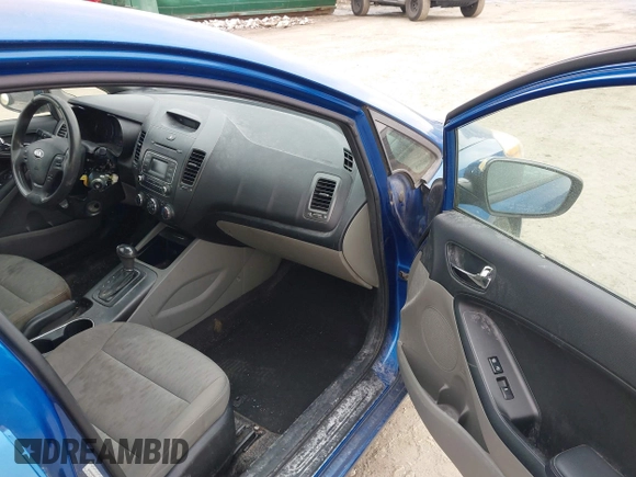 ✅ 2014 Kia Forte LX • VIN: KNAFK4A64E5056335 • Lot: 44359285. Wystawiony na IAAI z przebiegiem Nie podano. Bezpłatny archiwum sprzedaży aukcyjnych z USA i szczegółowy raport historii pojazdu na DreamBid. Zdjęcie 5.