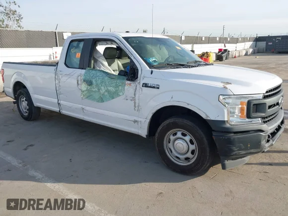 ✅ 2018 Ford F-150 XL • VIN: 1FTEX1CP2JKE37570 • Lot: 44242566. Wystawiony na IAAI z przebiegiem Nie podano. Bezpłatny archiwum sprzedaży aukcyjnych z USA i szczegółowy raport historii pojazdu na DreamBid. Zdjęcie 1.