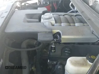 ✅ 2015 Cadillac Escalade ESV Luxury • VIN: 1GYS4SKJ4FR650284 • Лот: 41863661. Опубликован ранее на IAAI с пробегом 226 147 миль. Бесплатный доступ к архиву аукционных продаж из США и подробный отчёт об истории автомобиля на DreamBid. Изображение 21.