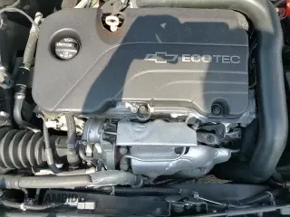 ✅ 2017 Chevrolet Malibu LT • VIN: 1G1ZE5ST8HF173957 • Lot: 80385475. Listed on Copart with 100,618 mi. Free auction sales archive from the USA and detailed vehicle history report at DreamBid. Image 13.