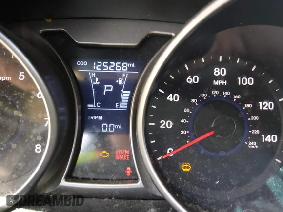 ✅ 2014 Hyundai Veloster • VIN: KMHTC6AD9EU215087 • Lot: 45095283. Listed on IAAI with 125,268 mi. Free auction sales archive from the USA and detailed vehicle history report at DreamBid. Image 7.