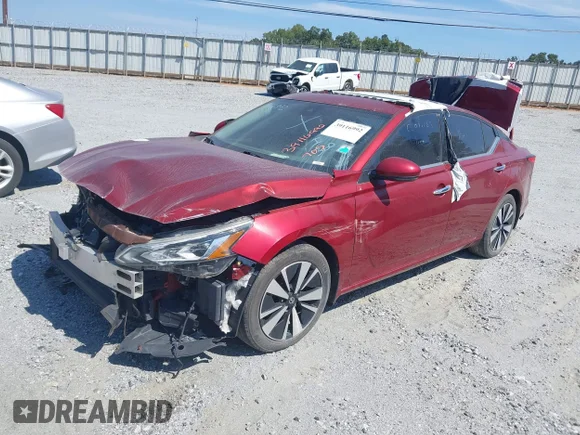 ✅ 2019 Nissan Altima SV • VIN: 1N4BL4DV8KC136316 • Lot: 39116992. Wystawiony na IAAI z przebiegiem 95 514 mil. Bezpłatny archiwum sprzedaży aukcyjnych z USA i szczegółowy raport historii pojazdu na DreamBid. Zdjęcie 2.