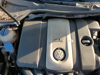 ✅ 2007 Volkswagen Rabbit • VIN: WVWBS71K07W256593 • Лот: 85633444. Опубликован ранее на Copart с пробегом 144 961 миль. Бесплатный доступ к архиву аукционных продаж из США и подробный отчёт об истории автомобиля на DreamBid. Изображение 13.