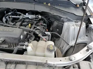 ✅ 2022 Ford Explorer XLT • VIN: 1FMSK8DH2NGA98119 • Lot: 86324925. Wystawiony na Copart z przebiegiem 83 523 mil. Bezpłatny archiwum sprzedaży aukcyjnych z USA i szczegółowy raport historii pojazdu na DreamBid. Zdjęcie 17.