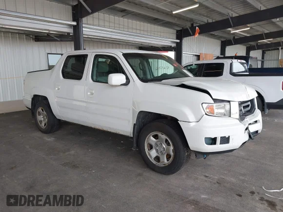 ✅ 2011 Honda Ridgeline RT • VIN: 5FPYK1F20BB002807 • Lot: 42168252. Wystawiony na IAAI z przebiegiem 258 388 mil. Bezpłatny archiwum sprzedaży aukcyjnych z USA i szczegółowy raport historii pojazdu na DreamBid. Zdjęcie 1.
