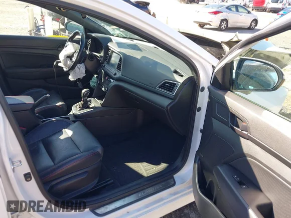✅ 2018 Hyundai Elantra Sport • VIN: KMHD04LBXJU588422 • Lot: 44166726. Wystawiony na IAAI z przebiegiem 102 969 mil. Bezpłatny archiwum sprzedaży aukcyjnych z USA i szczegółowy raport historii pojazdu na DreamBid. Zdjęcie 5.