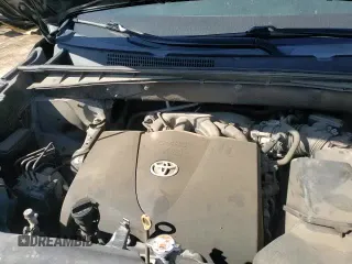 ✅ 2017 Toyota Highlander XLE • VIN: 5TDJZRFH2HS521841 • Lot: 87200555. Wystawiony na Copart z przebiegiem 86 849 mil. Bezpłatny archiwum sprzedaży aukcyjnych z USA i szczegółowy raport historii pojazdu na DreamBid. Zdjęcie 16.