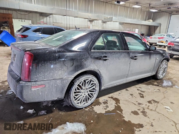 ✅ 2005 Cadillac STS • VIN: 1G6DC67A250170977 • Lot: 75818765. Wystawiony na Copart z przebiegiem 141 210 mil. Bezpłatny archiwum sprzedaży aukcyjnych z USA i szczegółowy raport historii pojazdu na DreamBid. Zdjęcie 3.