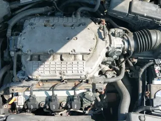 ✅ 2005 Acura RL • VIN: JH4KB16515C014778 • Lot: 42623043. Wystawiony na IAAI z przebiegiem 252 048 mil. Bezpłatny archiwum sprzedaży aukcyjnych z USA i szczegółowy raport historii pojazdu na DreamBid. Zdjęcie 19.