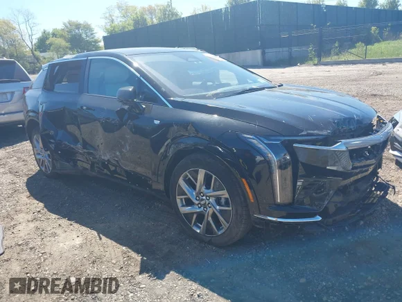 ✅ 2025 Cadillac Optiq Luxury • VIN: 3GYK3BMR5SS160322 • Lot: 45079360. Listed on IAAI with 9,168 mi. Free auction sales archive from the USA and detailed vehicle history report at DreamBid. Image 1.