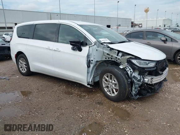 ✅ 2025 Chrysler Pacifica Select • VIN: 2C4RC1BG2SR614328 • Лот: 45401403. Опубликован ранее на IAAI с пробегом 29 532 миль. Бесплатный доступ к архиву аукционных продаж из США и подробный отчёт об истории автомобиля на DreamBid. Изображение 1.
