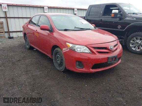 ✅ 2012 Toyota Corolla LE • VIN: 2T1BU4EE1CC849671 • Lot: 44773889. Wystawiony na IAAI z przebiegiem 201 905 mil. Bezpłatny archiwum sprzedaży aukcyjnych z USA i szczegółowy raport historii pojazdu na DreamBid. Zdjęcie 1.