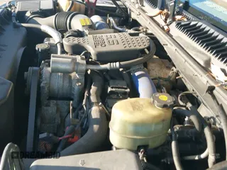 ✅ 2002 GMC Sierra 2500HD SLE • VIN: 1GTHK23132F225266 • Lot: 39772275. Listed on IAAI with 310,344 mi. Free auction sales archive from the USA and detailed vehicle history report at DreamBid. Image 16.