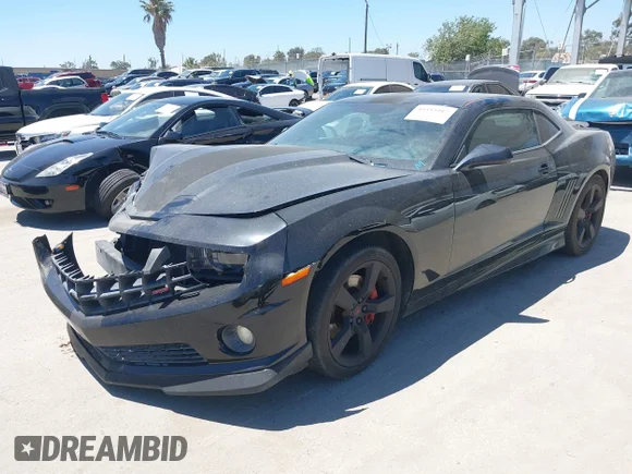 ✅ 2011 Chevrolet Camaro 2SS • VIN: 2G1FK1EJ9B9145082 • Lot: 45555917. Wystawiony na IAAI z przebiegiem 100 650 mil. Bezpłatny archiwum sprzedaży aukcyjnych z USA i szczegółowy raport historii pojazdu na DreamBid. Zdjęcie 2.