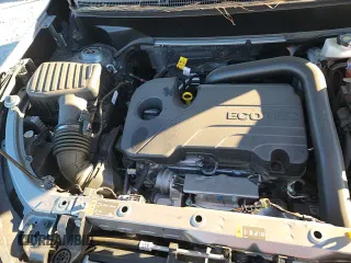 ✅ 2024 Chevrolet Equinox RS • VIN: 3GNAXMEGXRS212690 • Lot: 90233795. Listed on Copart with 4,998 mi. Free auction sales archive from the USA and detailed vehicle history report at DreamBid. Image 14.