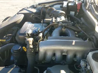 ✅ 2001 Lexus GS 300 • VIN: JT8BD69S910142044 • Лот: 43467255. Опубликован ранее на IAAI с пробегом 199 088 миль. Бесплатный доступ к архиву аукционных продаж из США и подробный отчёт об истории автомобиля на DreamBid. Изображение 19.