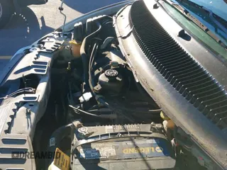 ✅ 2005 Dodge Caravan SXT • VIN: 2D4GP44L55R473236 • Лот: 43574197. Опубликован ранее на IAAI с пробегом 189 228 миль. Бесплатный доступ к архиву аукционных продаж из США и подробный отчёт об истории автомобиля на DreamBid. Изображение 12.