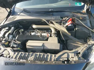 ✅ 2015 Volvo S60 T5 Platinum • VIN: YV1612TM3F1343528 • Лот: 43827413. Опубликован ранее на IAAI с пробегом 141 711 миль. Бесплатный доступ к архиву аукционных продаж из США и подробный отчёт об истории автомобиля на DreamBid. Изображение 19.