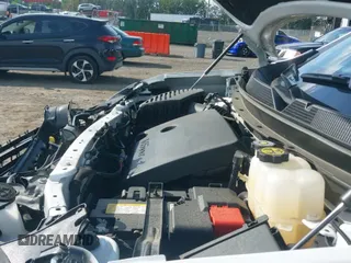 ✅ 2022 Chevrolet Traverse LT • VIN: 1GNEVHKW5NJ162836 • Lot: 43004045. Wystawiony na IAAI z przebiegiem 45 457 mil. Bezpłatny archiwum sprzedaży aukcyjnych z USA i szczegółowy raport historii pojazdu na DreamBid. Zdjęcie 19.