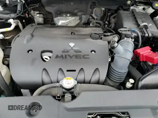 ✅ 2019 Mitsubishi Outlander ES • VIN: JA4AP3AU1KU021805 • Lot: 91847595. Wystawiony na Copart z przebiegiem 105 538 mil. Bezpłatny archiwum sprzedaży aukcyjnych z USA i szczegółowy raport historii pojazdu na DreamBid. Zdjęcie 14.