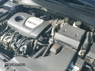 ✅ 2019 Kia Optima EX • VIN: 5XXGU4L1XKG301925 • Lot: 43280584. Wystawiony na IAAI z przebiegiem 151 744 mil. Bezpłatny archiwum sprzedaży aukcyjnych z USA i szczegółowy raport historii pojazdu na DreamBid. Zdjęcie 18.