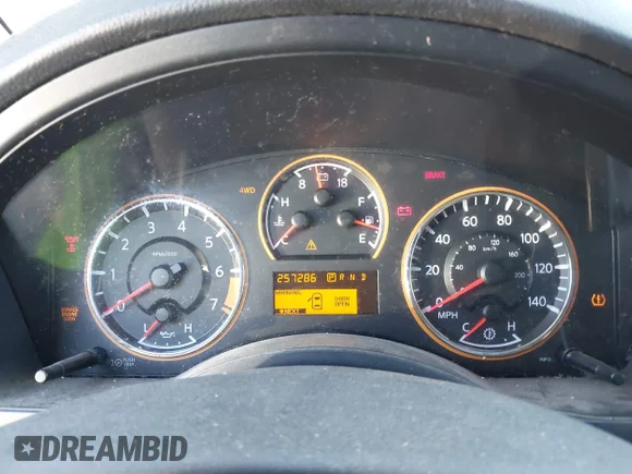 ✅ 2011 Nissan Armada SL • VIN: 5N1BA0NC4BN609912 • Lot: 43397733. Wystawiony na IAAI z przebiegiem 257 286 mil. Bezpłatny archiwum sprzedaży aukcyjnych z USA i szczegółowy raport historii pojazdu na DreamBid. Zdjęcie 7.