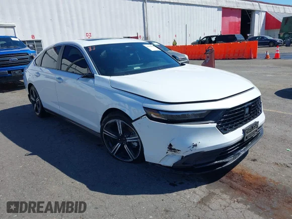 ✅ 2024 Honda Accord Sport • VIN: 1HGCY2F52RA041338 • Лот: 45088090. Опубликован ранее на IAAI с пробегом 56 564 миль. Бесплатный доступ к архиву аукционных продаж из США и подробный отчёт об истории автомобиля на DreamBid. Изображение 1.