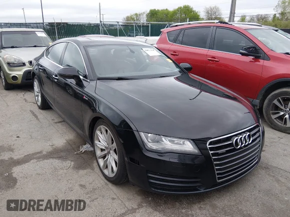✅ 2013 Audi A7 Premium Plus • VIN: WAUYGAFC9DN064761 • Lot: 44977174. Wystawiony na IAAI z przebiegiem 192 001 mil. Bezpłatny archiwum sprzedaży aukcyjnych z USA i szczegółowy raport historii pojazdu na DreamBid. Zdjęcie 1.