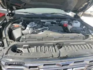 ✅ 2025 GMC Sierra 2500HD Denali Ultimate • VIN: 1GT4UXEYXSF192623 • Lot: 46522485. Wystawiony na Copart z przebiegiem 2 621 mil. Bezpłatny archiwum sprzedaży aukcyjnych z USA i szczegółowy raport historii pojazdu na DreamBid. Zdjęcie 15.