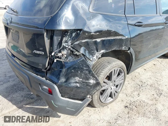 ✅ 2019 Honda Passport EX-L • VIN: 5FNYF8H59KB020929 • Lot: 44537331. Listed on IAAI with 165,000 mi. Free auction sales archive from the USA and detailed vehicle history report at DreamBid. Image 6.