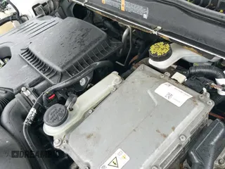 ✅ 2014 Ford Fusion Titanium Hybrid • VIN: 3FA6P0RU2ER324317 • Lot: 42170575. Wystawiony na IAAI z przebiegiem 116 048 mil. Bezpłatny archiwum sprzedaży aukcyjnych z USA i szczegółowy raport historii pojazdu na DreamBid. Zdjęcie 12.