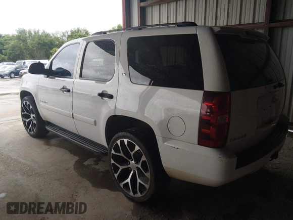 ✅ 2007 Chevrolet Tahoe LS • VIN: 1GNFC13C47R291029 • Lot: 44961306. Wystawiony na IAAI z przebiegiem 438 737 mil. Bezpłatny archiwum sprzedaży aukcyjnych z USA i szczegółowy raport historii pojazdu na DreamBid. Zdjęcie 3.