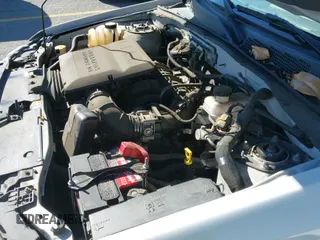 ✅ 2011 Ford Escape XLT • VIN: 1FMCU0DG7BKC17833 • Lot: 43571679. Wystawiony na IAAI z przebiegiem 142 089 mil. Bezpłatny archiwum sprzedaży aukcyjnych z USA i szczegółowy raport historii pojazdu na DreamBid. Zdjęcie 13.