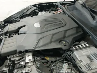 ✅ 2021 Porsche Cayenne • VIN: WP1AA2AY4MDA08195 • Lot: 42886804. Wystawiony na IAAI z przebiegiem 33 912 mil. Bezpłatny archiwum sprzedaży aukcyjnych z USA i szczegółowy raport historii pojazdu na DreamBid. Zdjęcie 22.