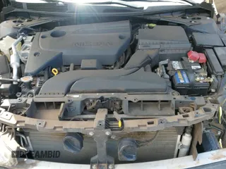 ✅ 2017 Nissan Altima SV • VIN: 1N4AL3AP0HC487127 • Lot: 43250151. Listed on IAAI with 143,525 mi. Free auction sales archive from the USA and detailed vehicle history report at DreamBid. Image 19.