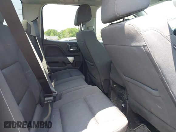 ✅ 2018 Chevrolet Silverado 1500 LT • VIN: 1GCVKREC4JZ230595 • Лот: 44948233. Опубліковано раніше на IAAI з пробігом 218 989 миль. Безкоштовний доступ до архіву аукціонних продажів зі США та докладний звіт про історію автомобіля на DreamBid. Зображення 8.