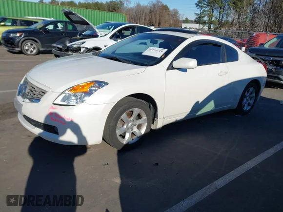 ✅ 2008 Nissan Altima S • VIN: 1N4AL24EX8C213888 • Lot: 43890716. Wystawiony na IAAI z przebiegiem 94 932 mil. Bezpłatny archiwum sprzedaży aukcyjnych z USA i szczegółowy raport historii pojazdu na DreamBid. Zdjęcie 2.
