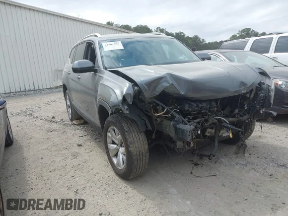 ✅ 2018 Volkswagen Atlas S • VIN: 1V2AR2CA4JC536460 • Lot: 44701386. Wystawiony na IAAI z przebiegiem 99 081 mil. Bezpłatny archiwum sprzedaży aukcyjnych z USA i szczegółowy raport historii pojazdu na DreamBid. Zdjęcie 1.