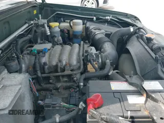 ✅ 2002 Isuzu Trooper S • VIN: JACDJ58X627J09357 • Lot: 42957782. Wystawiony na IAAI z przebiegiem 109 679 mil. Bezpłatny archiwum sprzedaży aukcyjnych z USA i szczegółowy raport historii pojazdu na DreamBid. Zdjęcie 13.