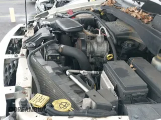 ✅ 2008 Chrysler Aspen Limited • VIN: 1A8HW58218F111663 • Lot: 43737899. Wystawiony na IAAI z przebiegiem 199 790 mil. Bezpłatny archiwum sprzedaży aukcyjnych z USA i szczegółowy raport historii pojazdu na DreamBid. Zdjęcie 23.