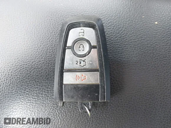 ✅ 2018 Ford Fusion SE • VIN: 3FA6P0H77JR157104 • Lot: 44899874. Listed on IAAI with 97,156 mi. Free auction sales archive from the USA and detailed vehicle history report at DreamBid. Image 11.