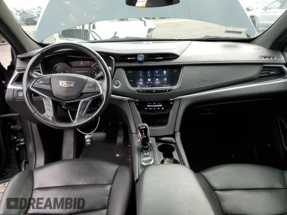 ✅ 2020 Cadillac XT5 Premium Luxury FWD • VIN: 1GYKNCRSXLZ128191 • Lot: 44299373. Wystawiony na Copart z przebiegiem 61 913 mil. Bezpłatny archiwum sprzedaży aukcyjnych z USA i szczegółowy raport historii pojazdu na DreamBid. Zdjęcie 8.