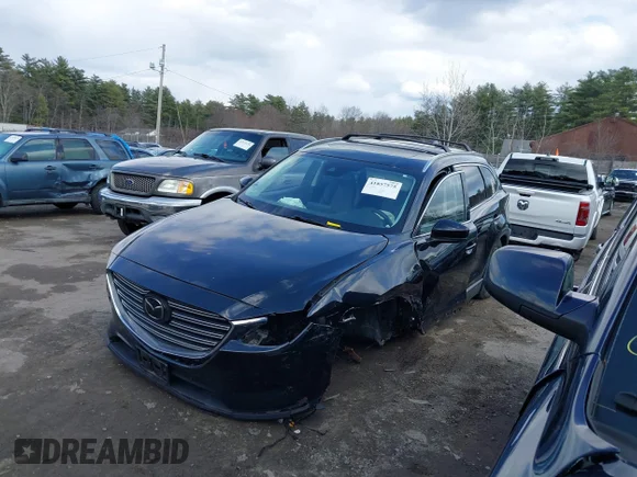 ✅ 2018 Mazda CX-9 Touring • VIN: JM3TCBCY0J0205750 • Лот: 41857575. Опубліковано раніше на IAAI з пробігом 72 384 миль. Безкоштовний доступ до архіву аукціонних продажів зі США та докладний звіт про історію автомобіля на DreamBid. Зображення 17.