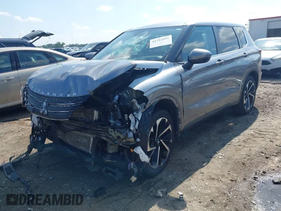 ✅ 2023 Mitsubishi Outlander SE • VIN: JA4J3UA86PZ055270 • Lot: 42723561. Wystawiony na IAAI z przebiegiem 35 514 mil. Bezpłatny archiwum sprzedaży aukcyjnych z USA i szczegółowy raport historii pojazdu na DreamBid. Zdjęcie 2.