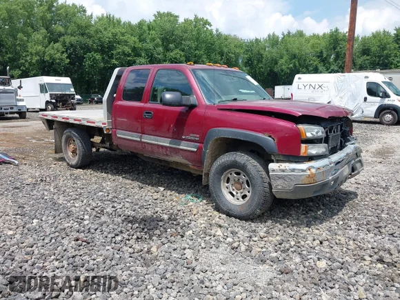 ✅ 2004 Chevrolet Silverado 2500HD LS • VIN: 1GCHK29274E396126 • Lot: 45564421. Wystawiony na IAAI z przebiegiem 143 127 mil. Bezpłatny archiwum sprzedaży aukcyjnych z USA i szczegółowy raport historii pojazdu na DreamBid. Zdjęcie 1.