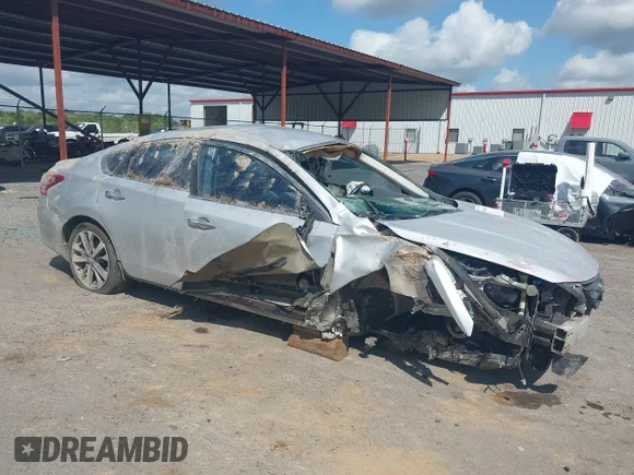 ✅ 2017 Nissan Altima SV • VIN: 1N4AL3AP1HC122892 • Lot: 44738613. Wystawiony na IAAI z przebiegiem 179 373 mil. Bezpłatny archiwum sprzedaży aukcyjnych z USA i szczegółowy raport historii pojazdu na DreamBid. Zdjęcie 6.