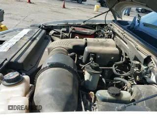 ✅ 2001 Ford Expedition XLT • VIN: 1FMRU16W61LA30516 • Lot: 42463195. Listed on IAAI with 164,431 mi. Free auction sales archive from the USA and detailed vehicle history report at DreamBid. Image 12.