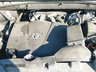 ✅ 2018 Toyota Highlander XLE • VIN: 5TDJZRFH3JS891864 • Lot: 43249606. Listed on IAAI with 106,479 mi. Free auction sales archive from the USA and detailed vehicle history report at DreamBid. Image 19.