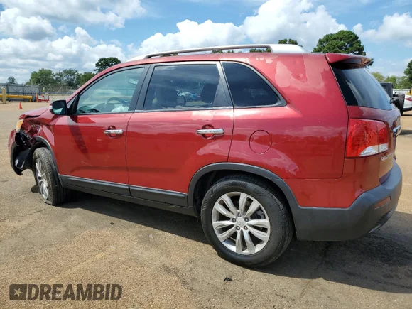 ✅ 2011 Kia Sorento EX • VIN: 5XYKU4A19BG064854 • Лот: 69782904. Опубліковано раніше на Copart з пробігом 217 103 миль. Безкоштовний доступ до архіву аукціонних продажів зі США та докладний звіт про історію автомобіля на DreamBid. Зображення 2.